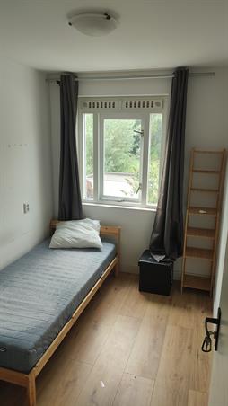 Zimmer bei Tolkamerstraat In Amsterdam