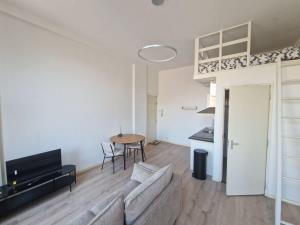 Room for rent 550 euro Bree, Middelburg