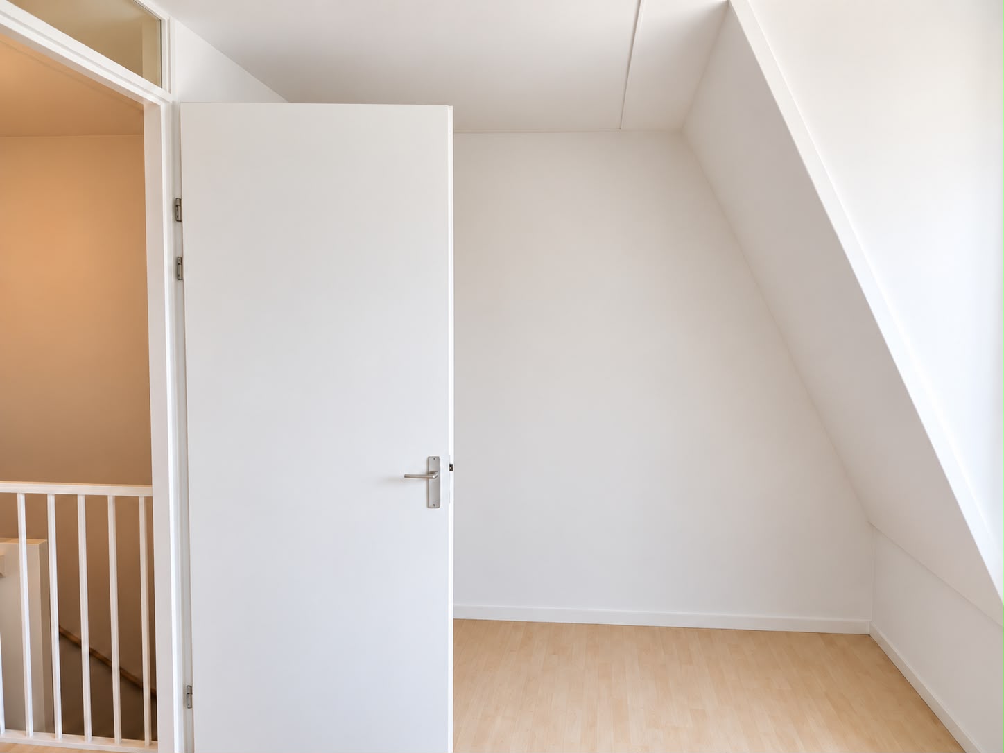 Kamer aan Albregt-Engelmanstraat, Rotterdam 5