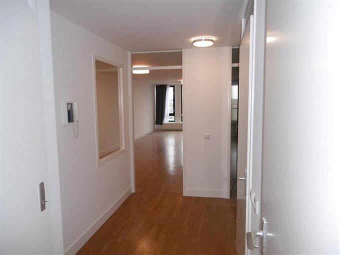 Wohnung bei Pieter Calandlaan In Amsterdam