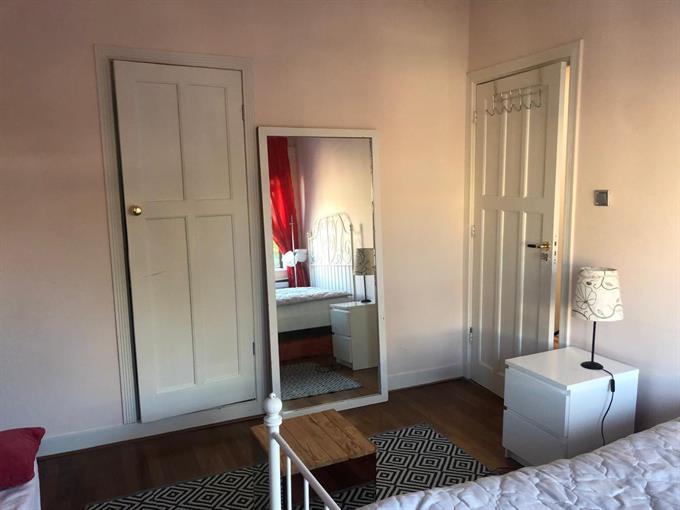 Zimmer bei Van der Haerstraat In Den Haag
