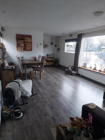 Appartement te huur 1500 euro Zon en Water, Wilnis