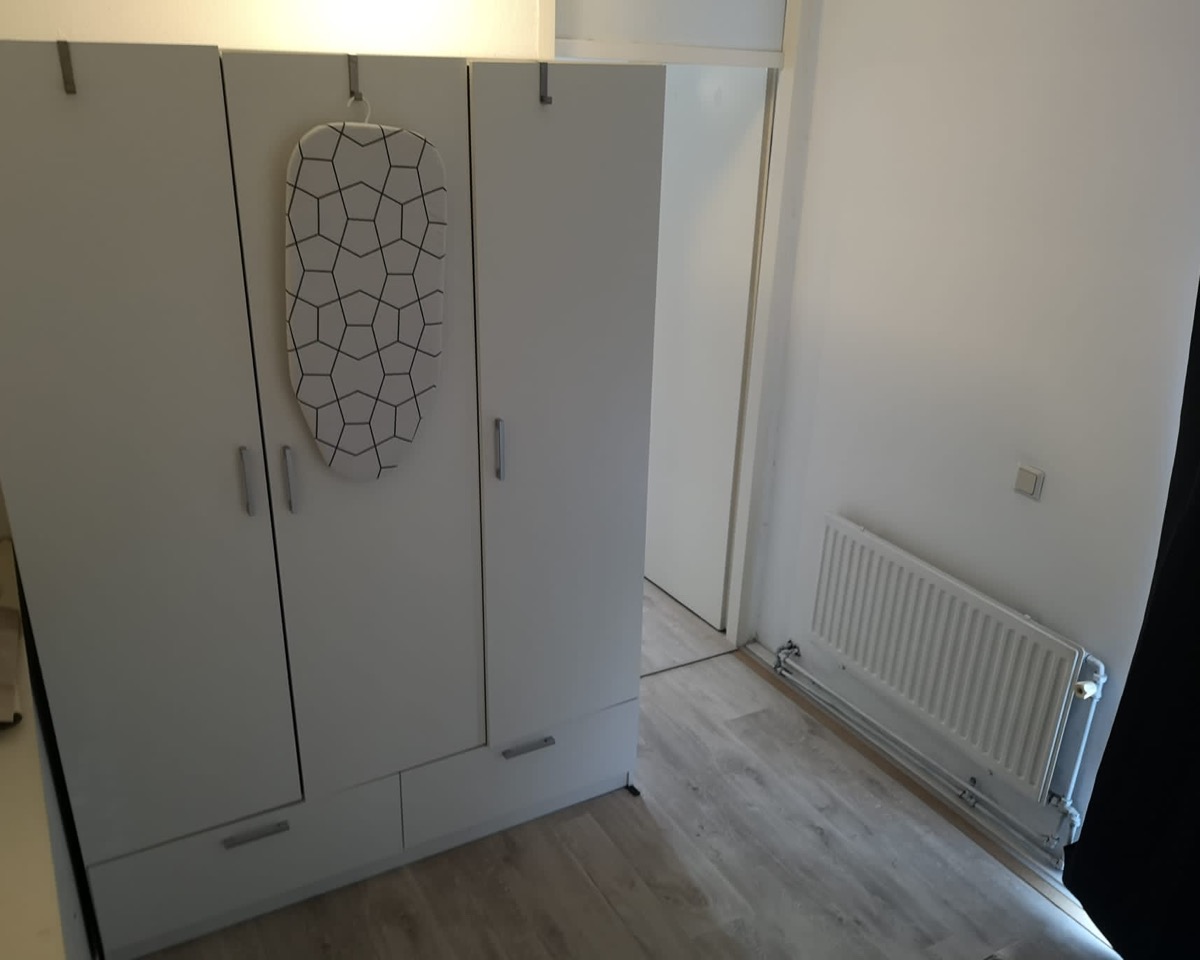 Appartement aan Ecrustraat, Almere 10