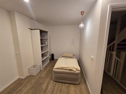 Room for rent 806 euro Overwinningslaan, Utrecht