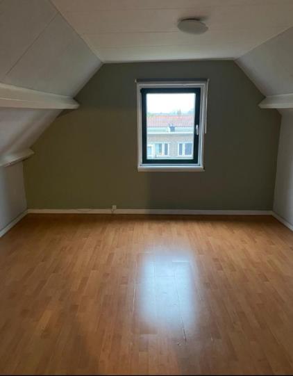 Room for rent 370 euro Zuidhoek, Rotterdam