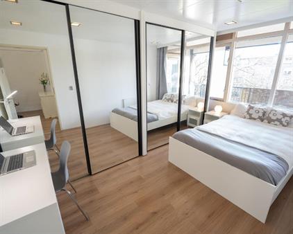 Room for rent 799 euro Veldhuizenstraat, Amsterdam