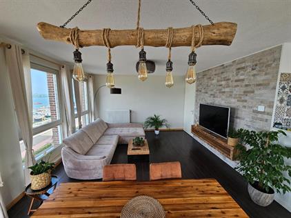 Room for rent 1160 euro Cas Oorthuyskade, Amsterdam