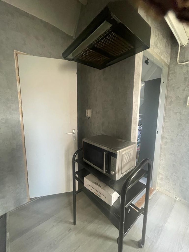 Kamer aan Buitenlust, Diemen 6