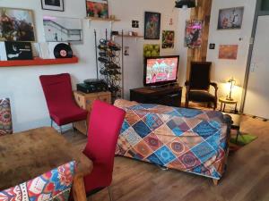 Room for rent 990 euro Jan Evertsenstraat, Amsterdam