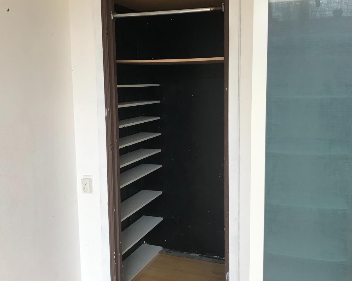 Kamer aan Dierenselaan, Den Haag 5