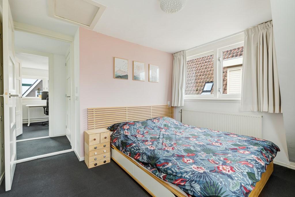 Appartement aan Van Zeggelaarstraat, Amsterdam 8