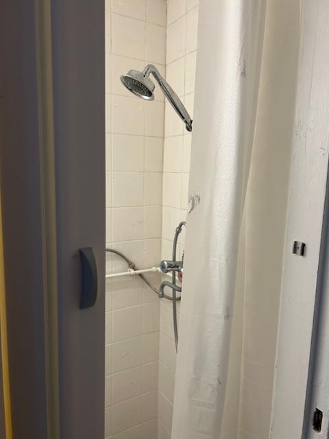 Kamer te huur in Den Haag – Valkenboslaan – foto 2