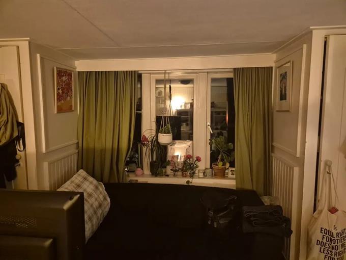 Kamer in Utrecht, Da Costakade op Kamernet.nl: 17.6 m2 -- Da Costakade -- €615, -- Geen studenten