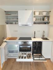 Studio for rent 1625 euro Albert Cuypstraat, Amsterdam