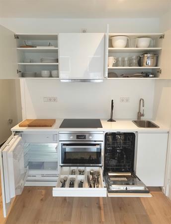 Kamer in Amsterdam, Albert Cuypstraat op Kamernet.nl: beautifull apartment in city center 