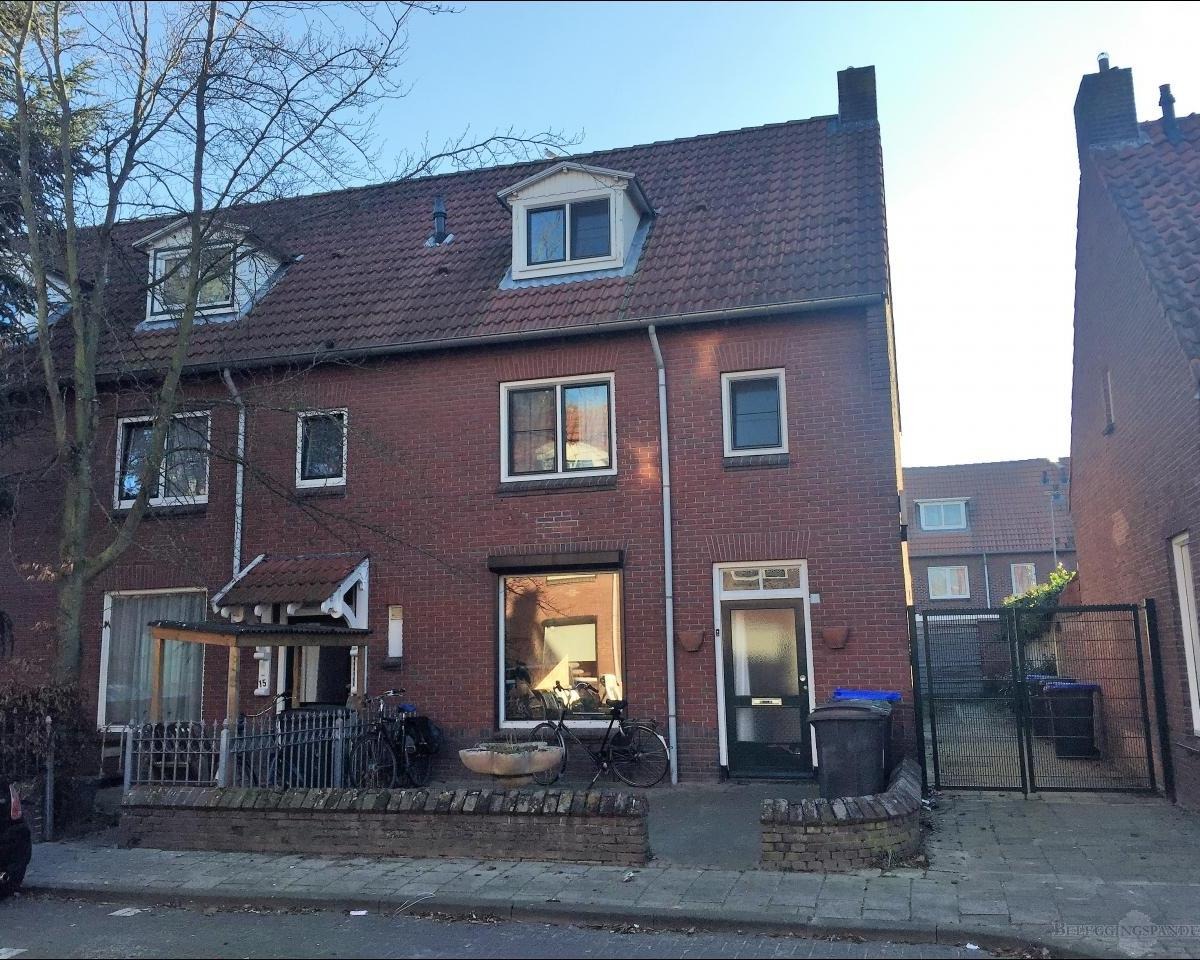 Kamer te huur in de Samuel de Langestraat in Eindhoven