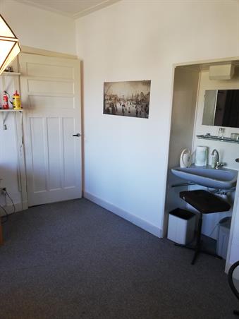 Kamer in Nijmegen, Bredestraat op Kamernet.nl: ruime kamer in Nijmegen west (Hees)