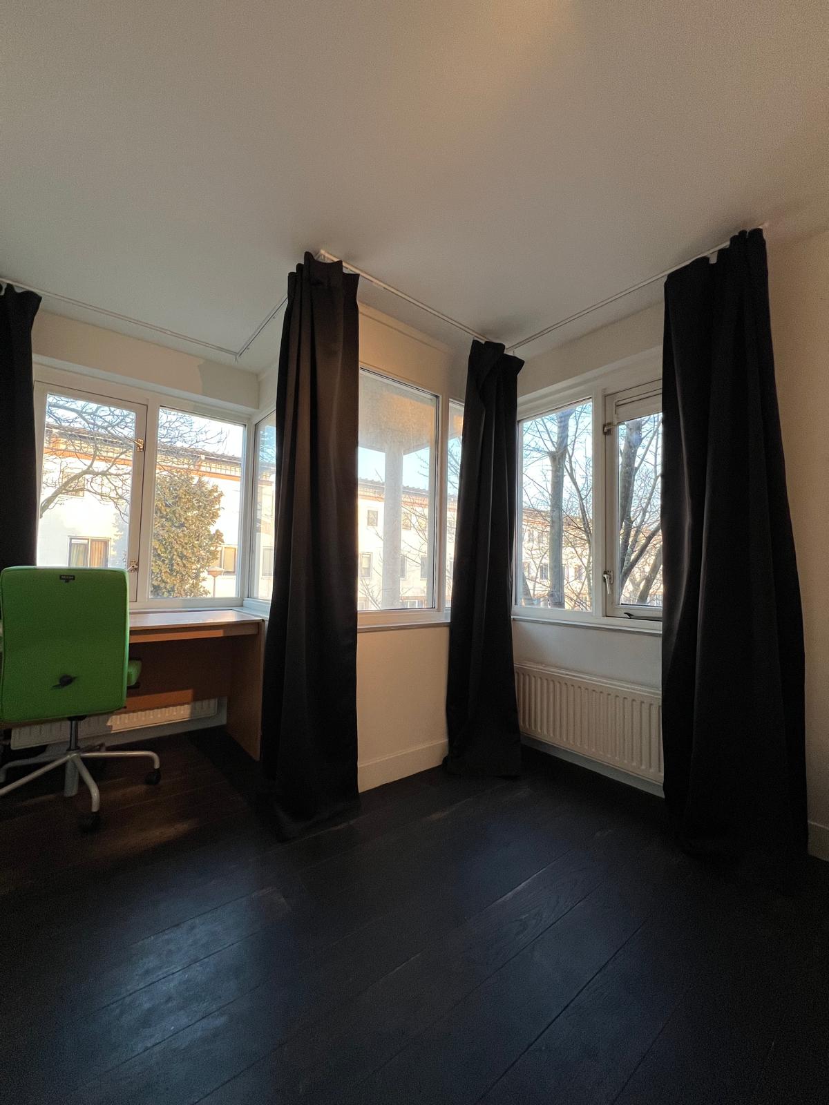 Kamer te huur in Amsterdam – Lokerenstraat – foto 3