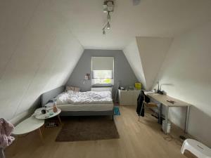 Room for rent 600 euro Marepoortkade, Leiden