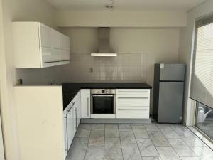 Apartment for rent 1250 euro Laan van Chartroise, Utrecht