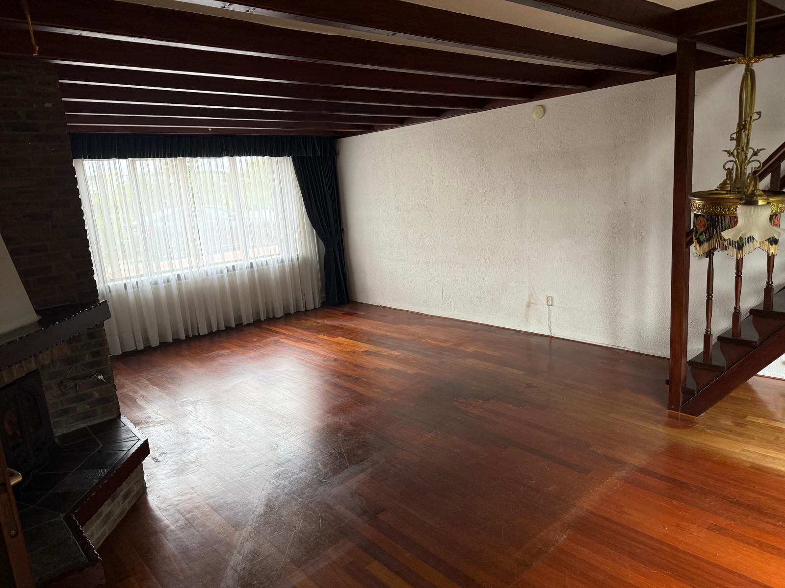 Appartement aan Akerdijk, Lijnden 8