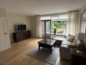 Appartement te huur 2500 euro Maldenhof, Amsterdam