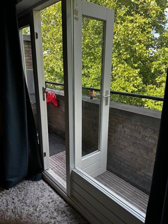 Zimmer bei Dordtselaan In Rotterdam