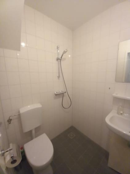 Studio for rent 1500 euro Adamshofstraat, Rotterdam