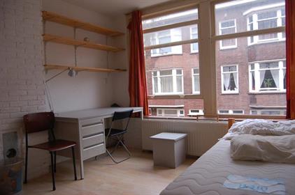 Room for rent 735 euro Geertsemastraat, Rotterdam