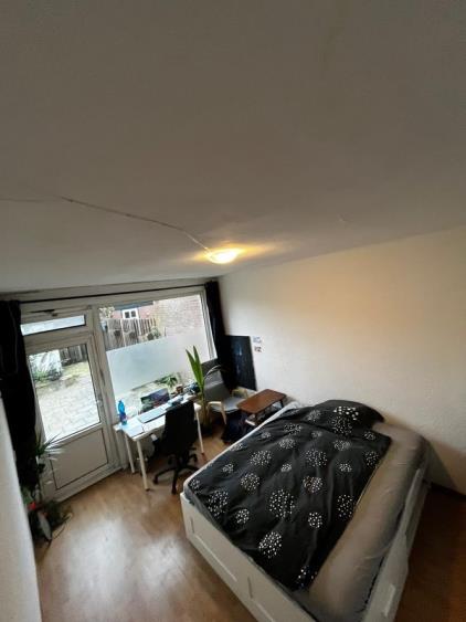 Room for rent 800 euro Heezerweg, Eindhoven