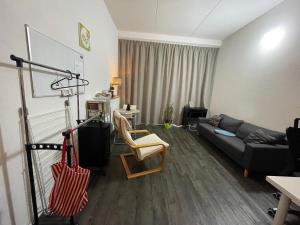 Studio for rent 1300 euro Naritaweg, Amsterdam