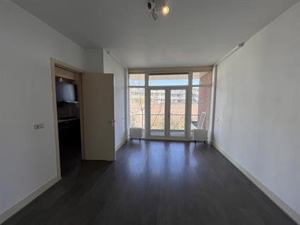 Anti-squat for rent 320 euro 's-Gravendijkwal, Rotterdam