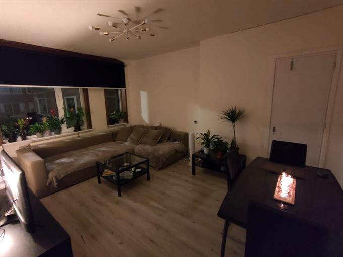 Zimmer bei Voorburgstraat In Rotterdam