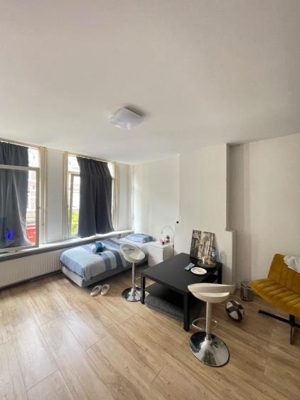 Room for rent 1500 euro Rombout Hogerbeetsstraat, Amsterdam