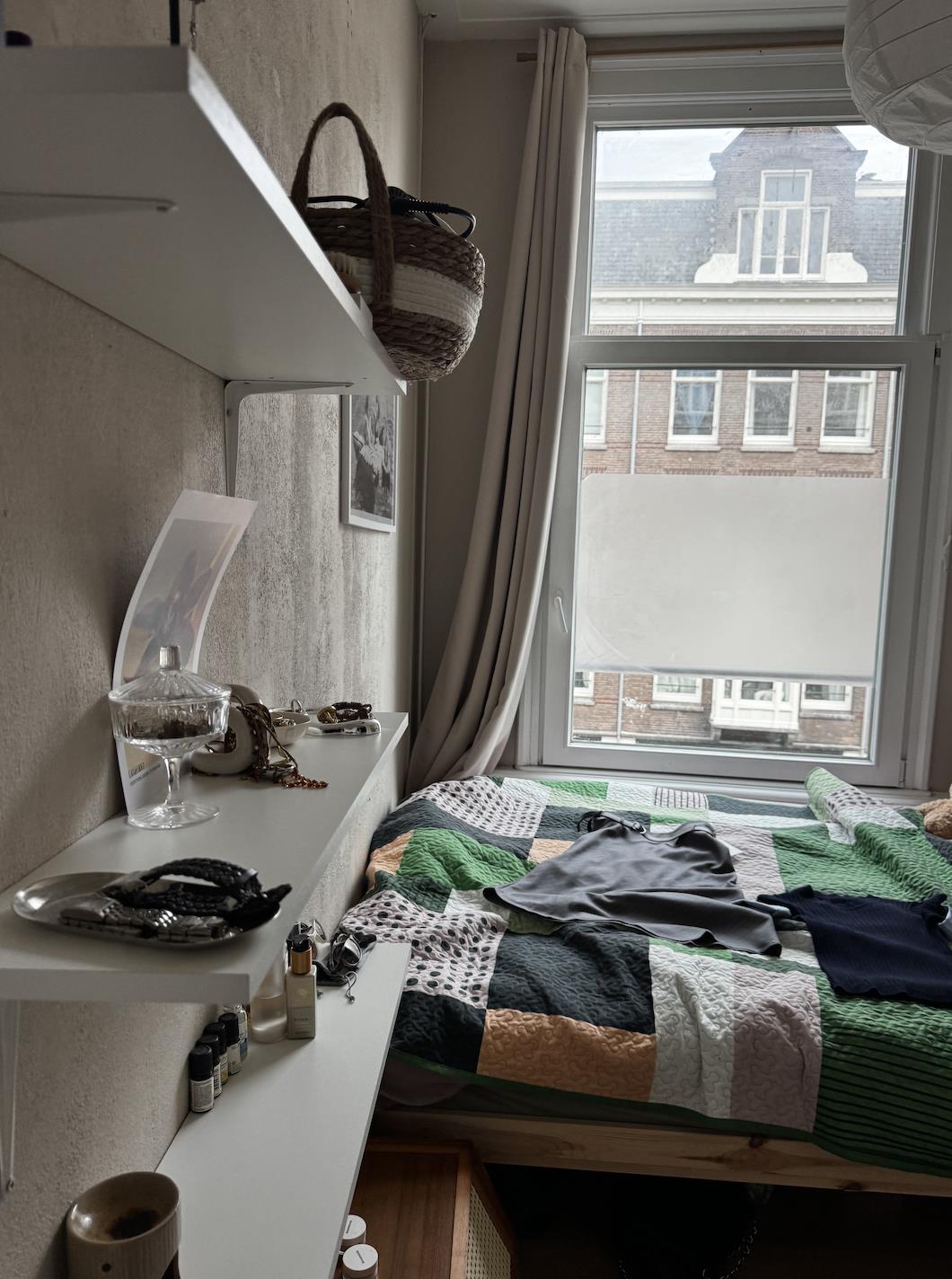 Kamer te huur in Amsterdam – Van Woustraat – foto 2