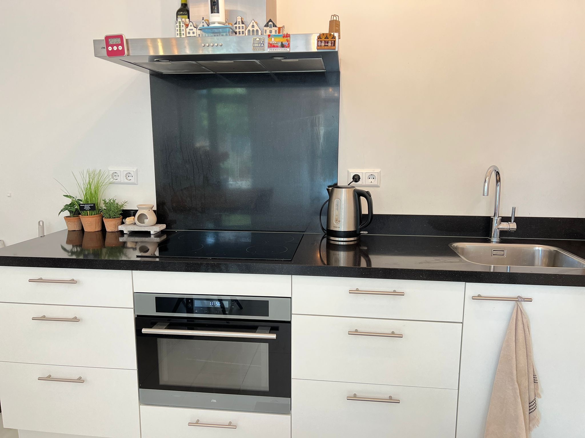 Appartement aan Bert Haanstrakade, Amsterdam 6