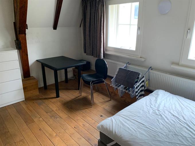 Wohnung bei Nieuwezijds Voorburgwal In Amsterdam