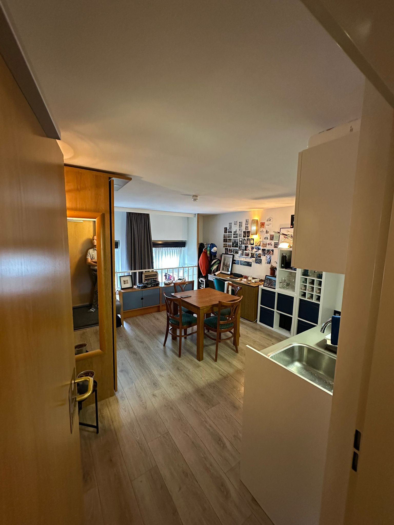 studios for rent on Coenderstraat