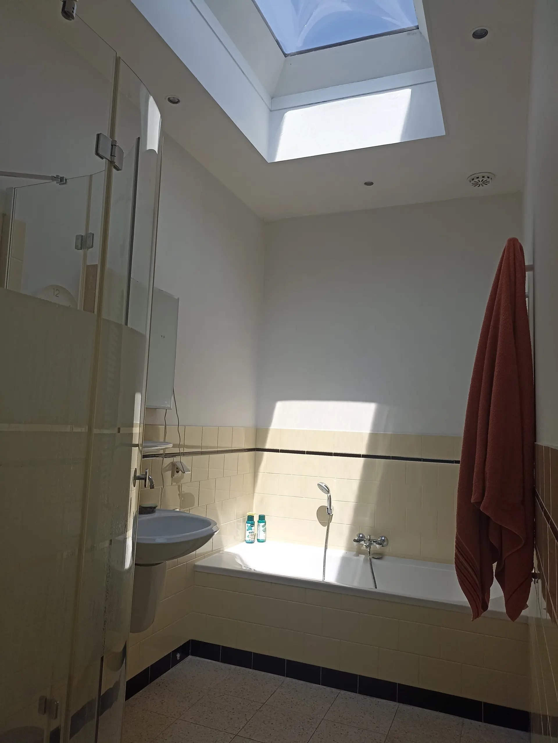 Kamer te huur in Den Haag – Weteringkade – foto 4