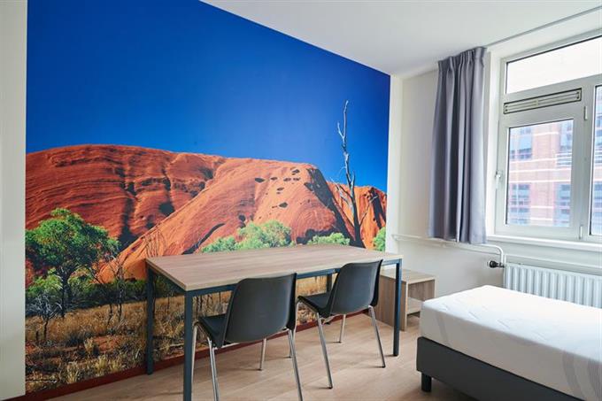 Kamer in Leiden, Schipholweg op Kamernet.nl: Gemeubileerde studio's voor studenten (ook PhD) te