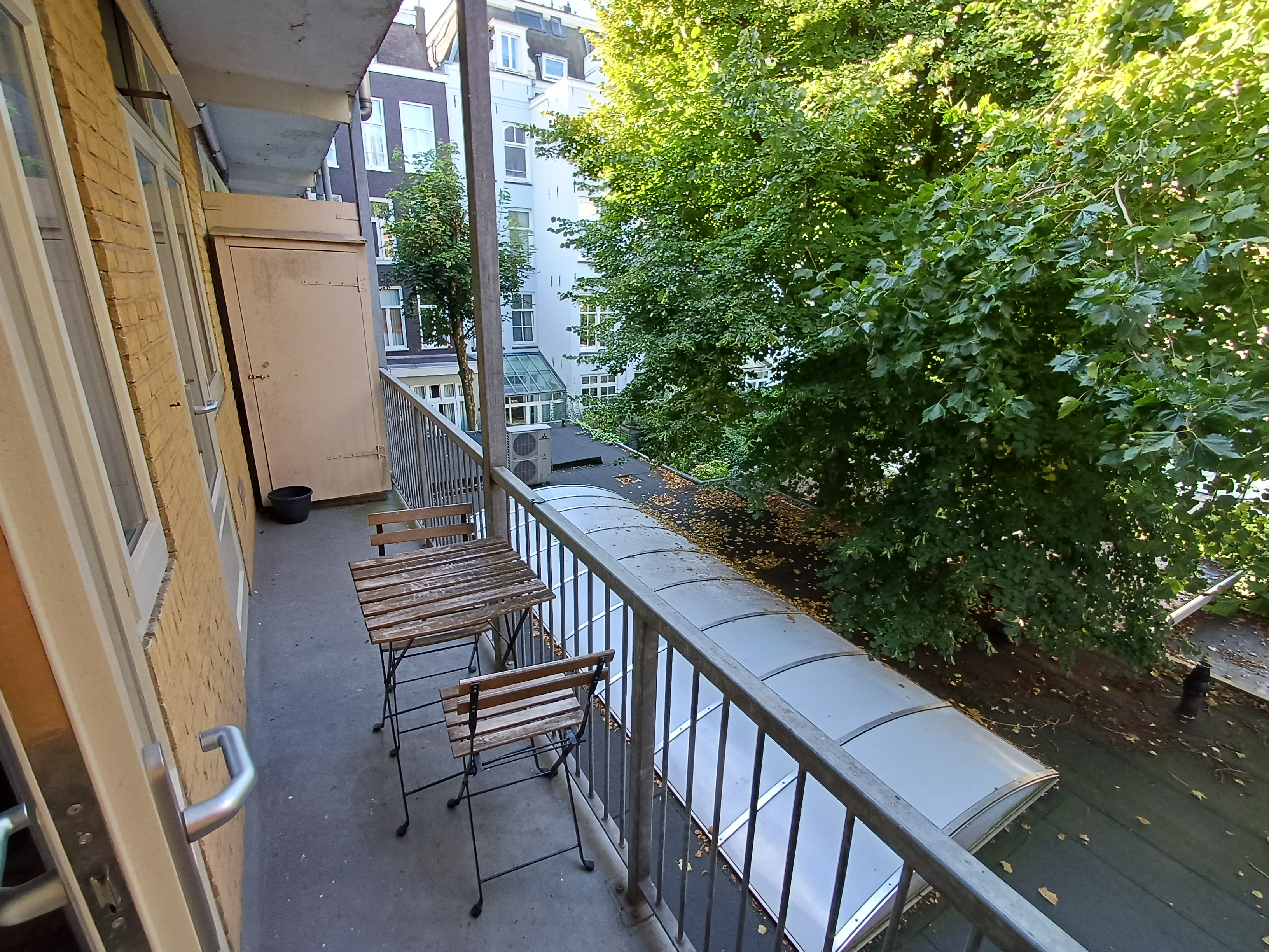 Kamer aan Swammerdamstraat, Amsterdam 9