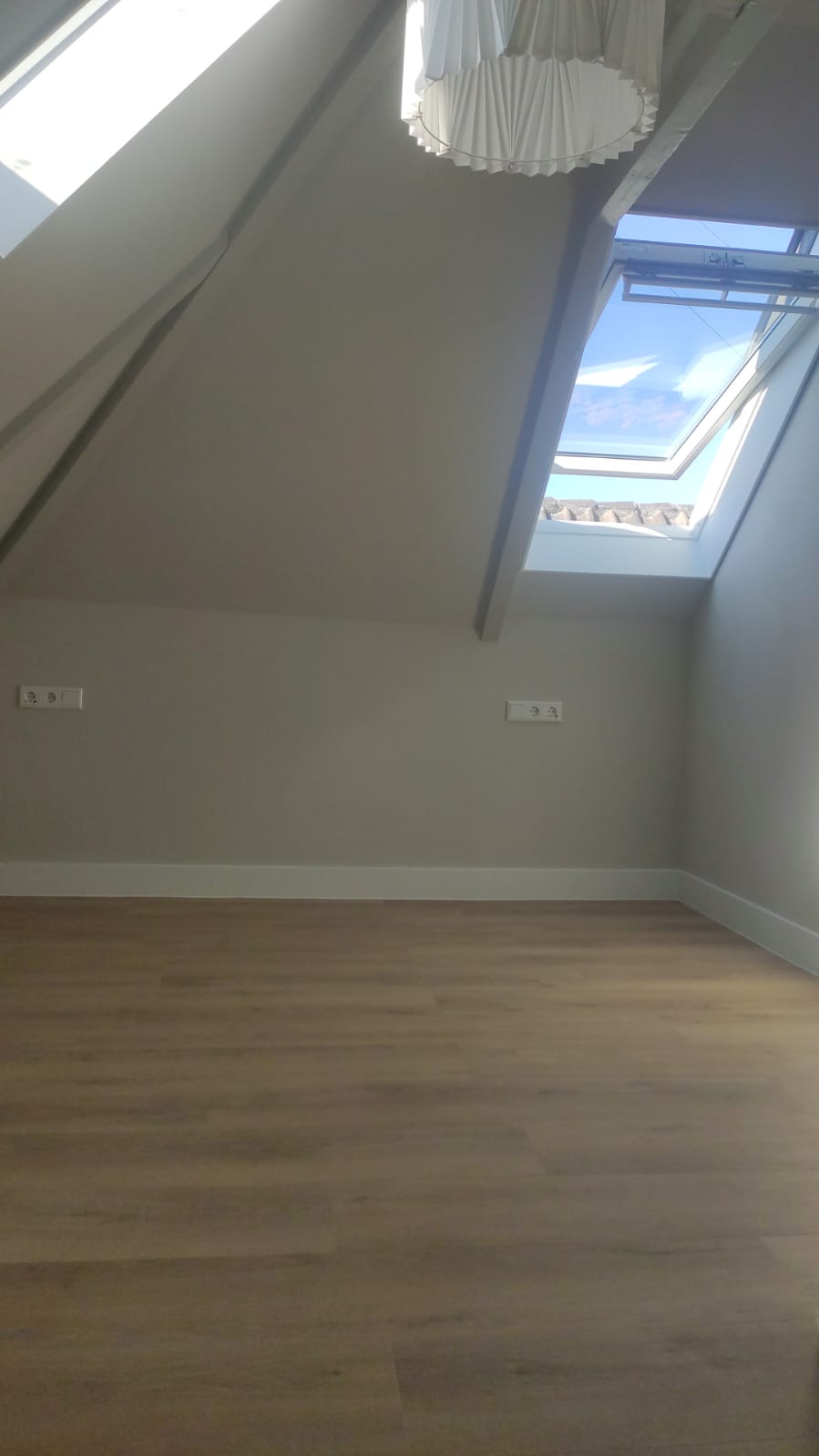 free-sector-houses for rent on Middenweg