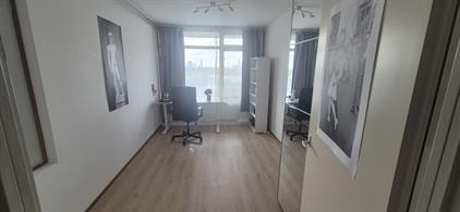 Room for rent 800 euro Kikkenstein, Amsterdam