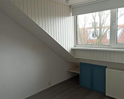 Room for rent 550 euro Maarsbergenstraat, Den Haag