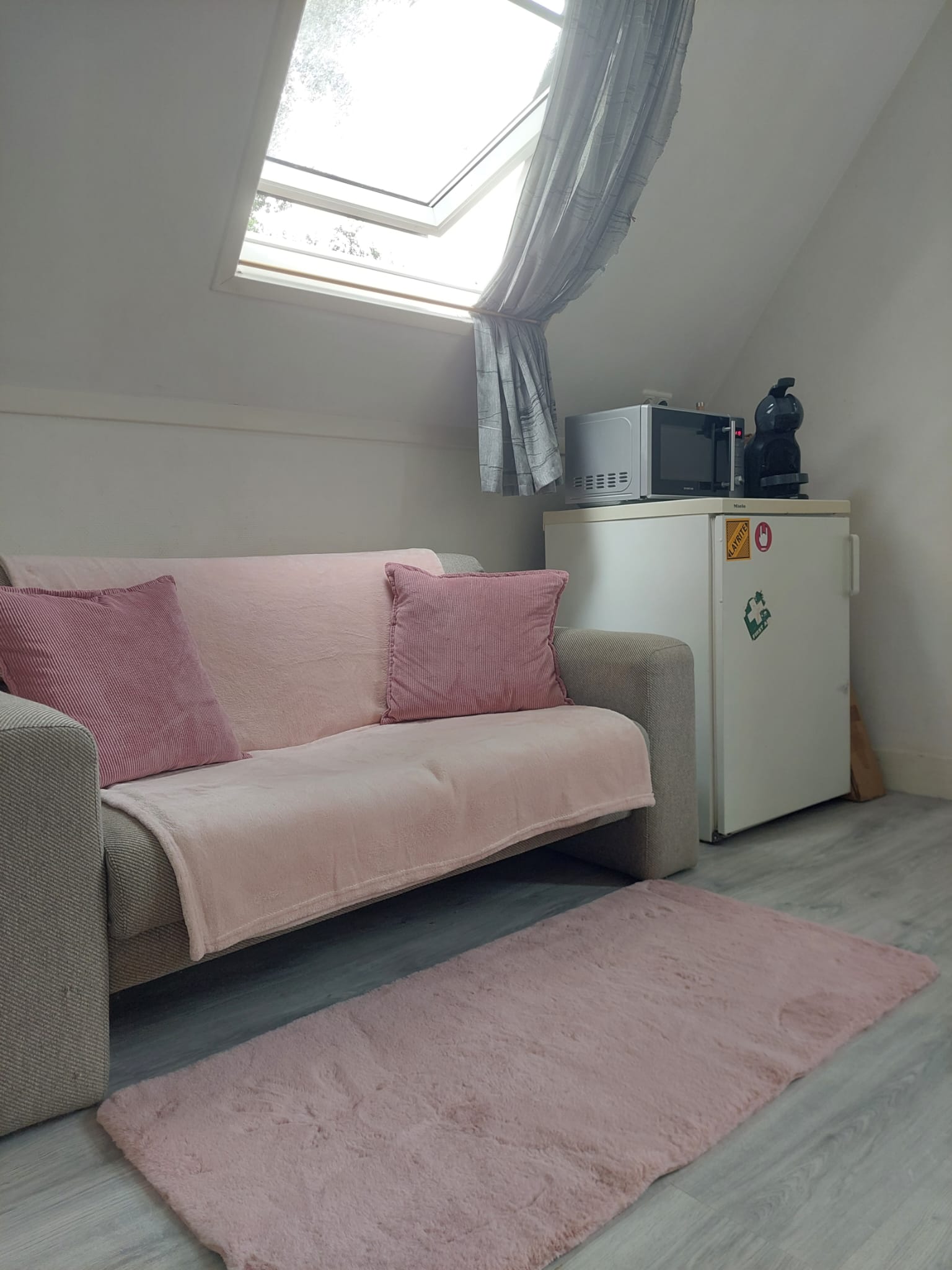 Kamer te huur in Emmen – Boslaan – foto 2
