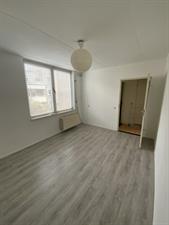 Room for rent 900 euro Meeuwenlaan, Amsterdam