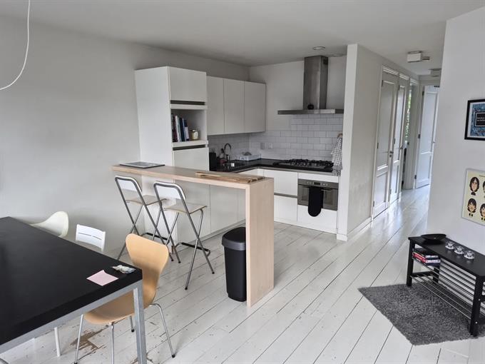 Wohnung bei Nieuwe Looiersstraat In Amsterdam