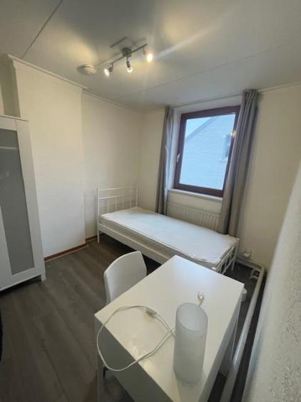 Kamer te huur 400 euro Willemstraat, Heerlen