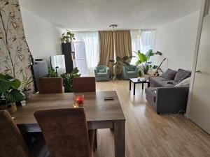 Room for rent 800 euro Marsdiep, Alphen aan den Rijn