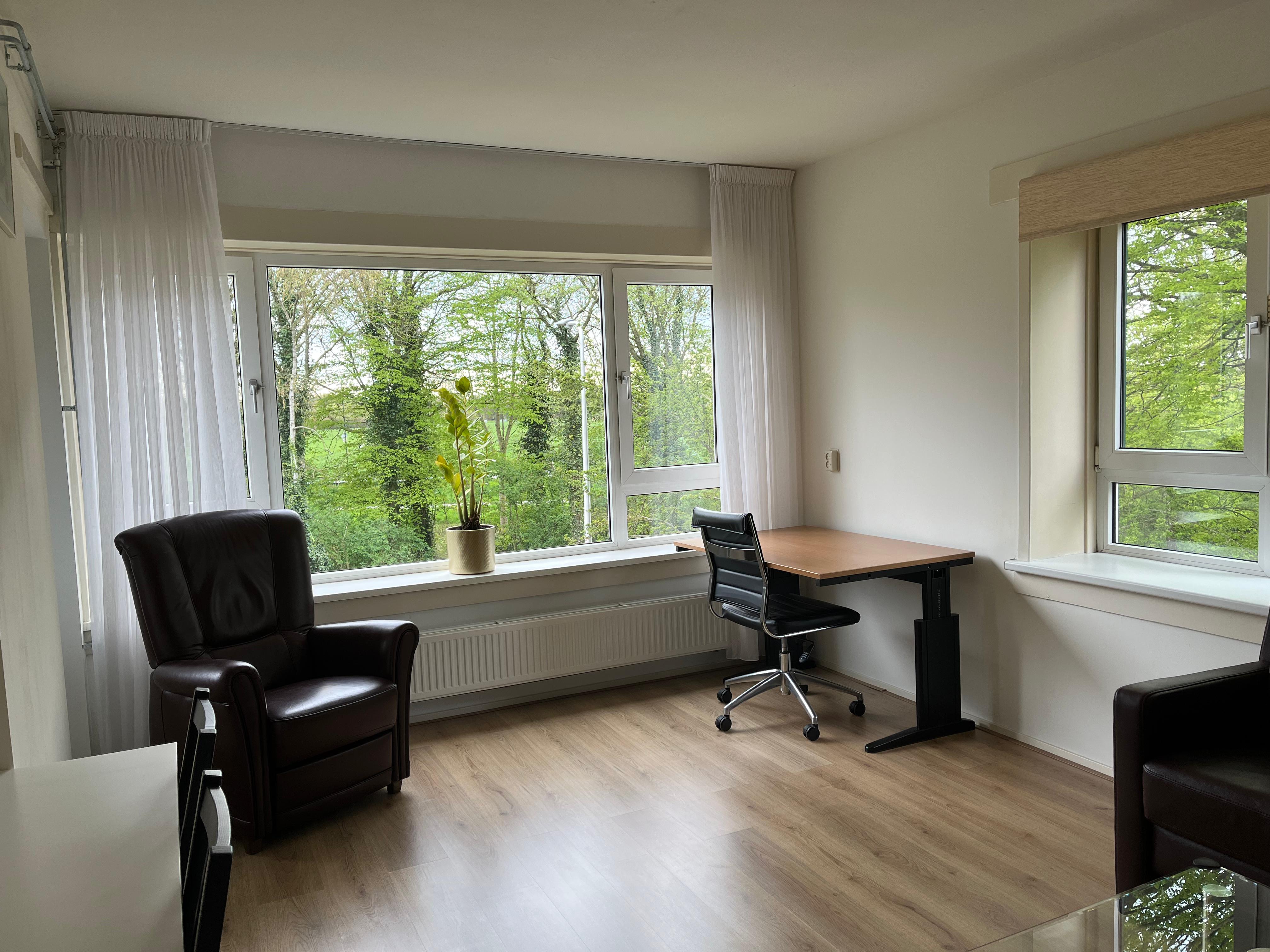 Kamer aan Kolonel Palmstraat, Naarden 10